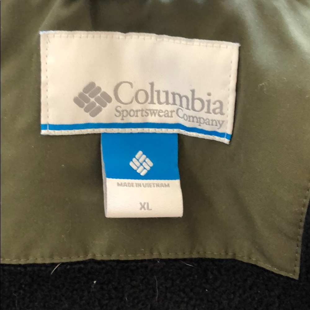 Columbia jacket - Picture 2 of 3